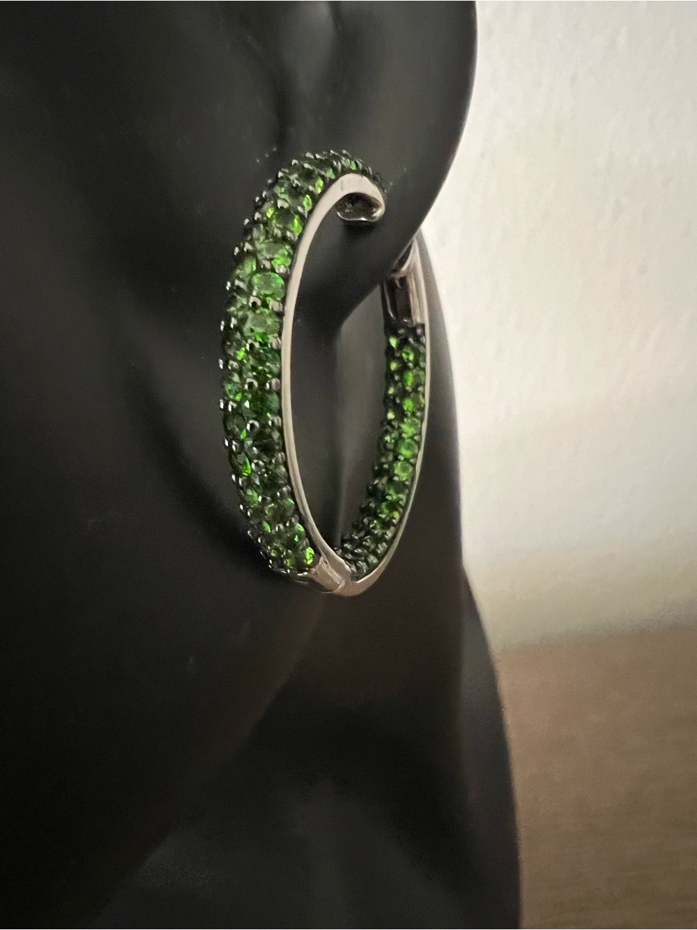 ๐Genuine Pavรฉ Chrome Diopside Earrings Set In Sterling Silver
